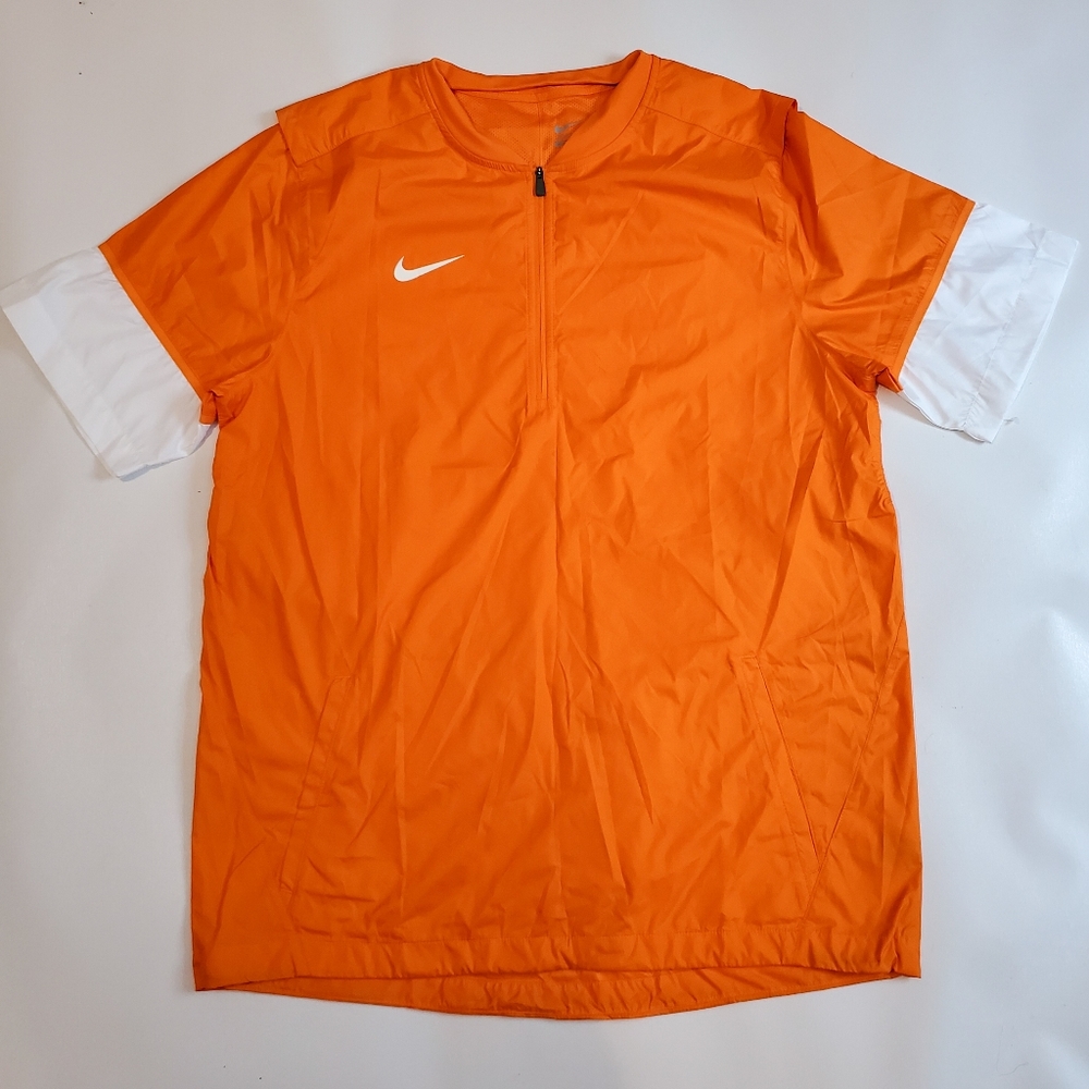 Nike men's L short sleeve jacket